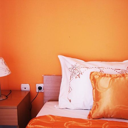 Alvanita Apartments 울친 외부 사진