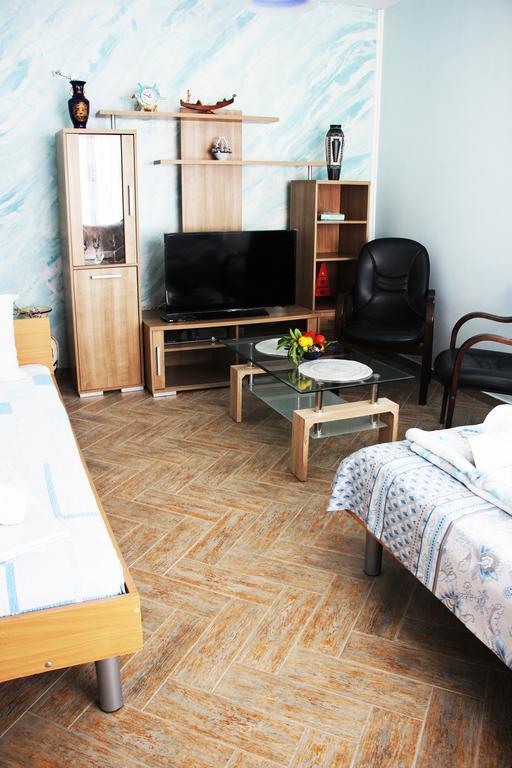 Alvanita Apartments 울친 외부 사진