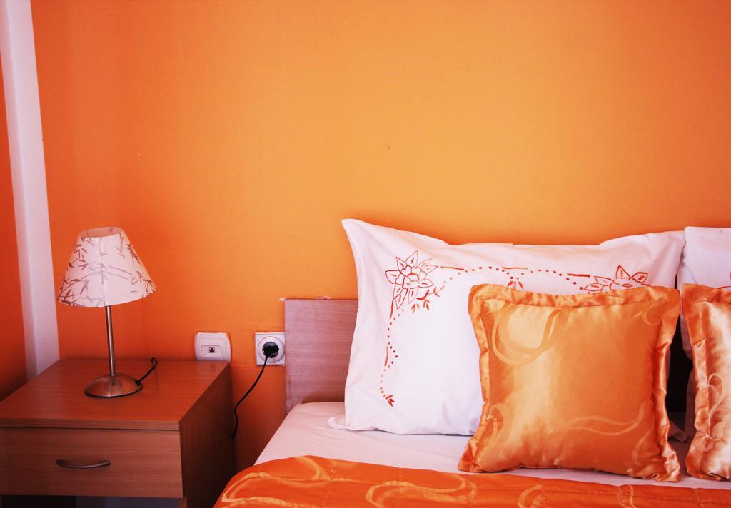 Alvanita Apartments 울친 외부 사진