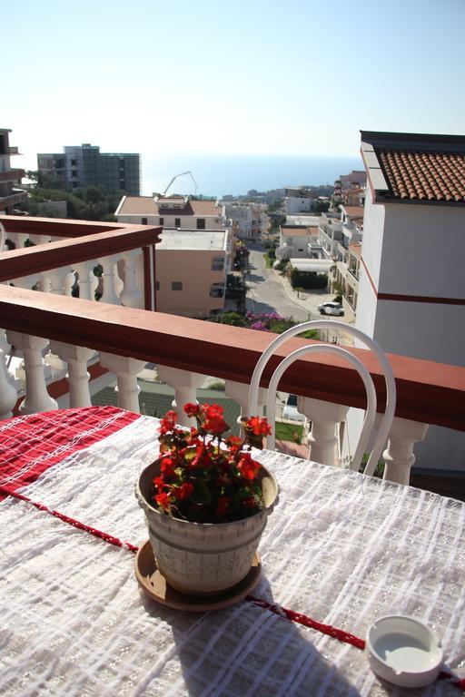 Alvanita Apartments 울친 외부 사진