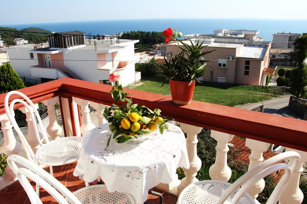 Alvanita Apartments 울친 외부 사진